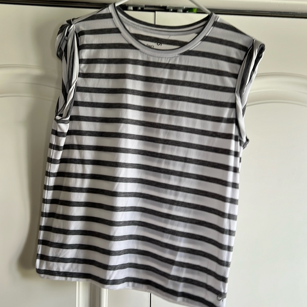 Gapfit breathe muscle tank